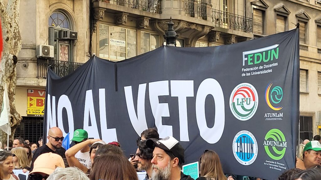 No al veto